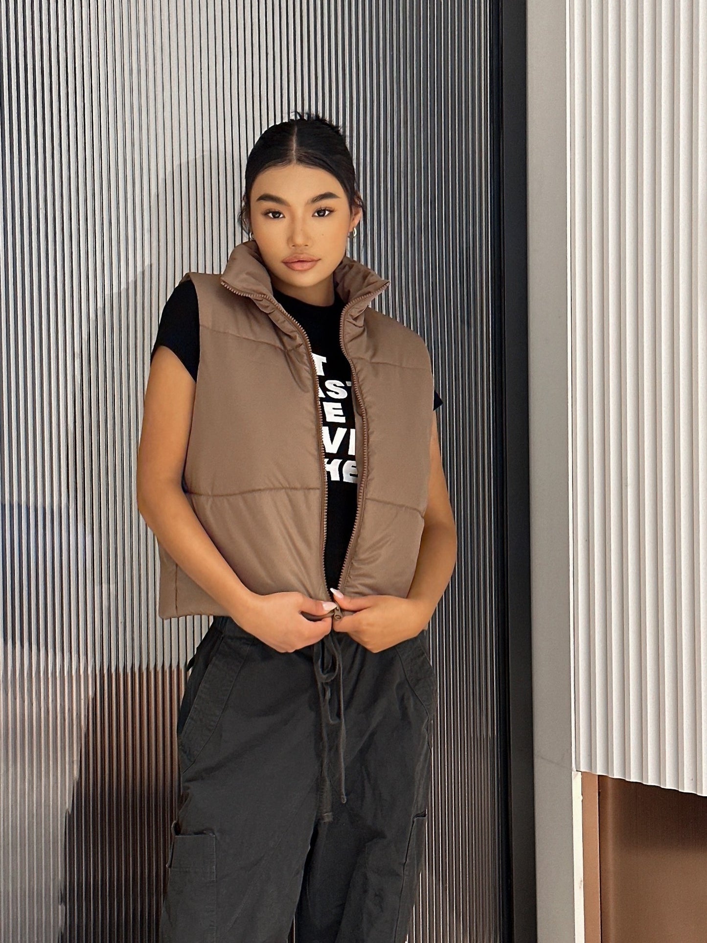 gbolsos Zip Up High Neck Vest, Casual Sleeveless Solid Warm Outerwear, Women's Clothing