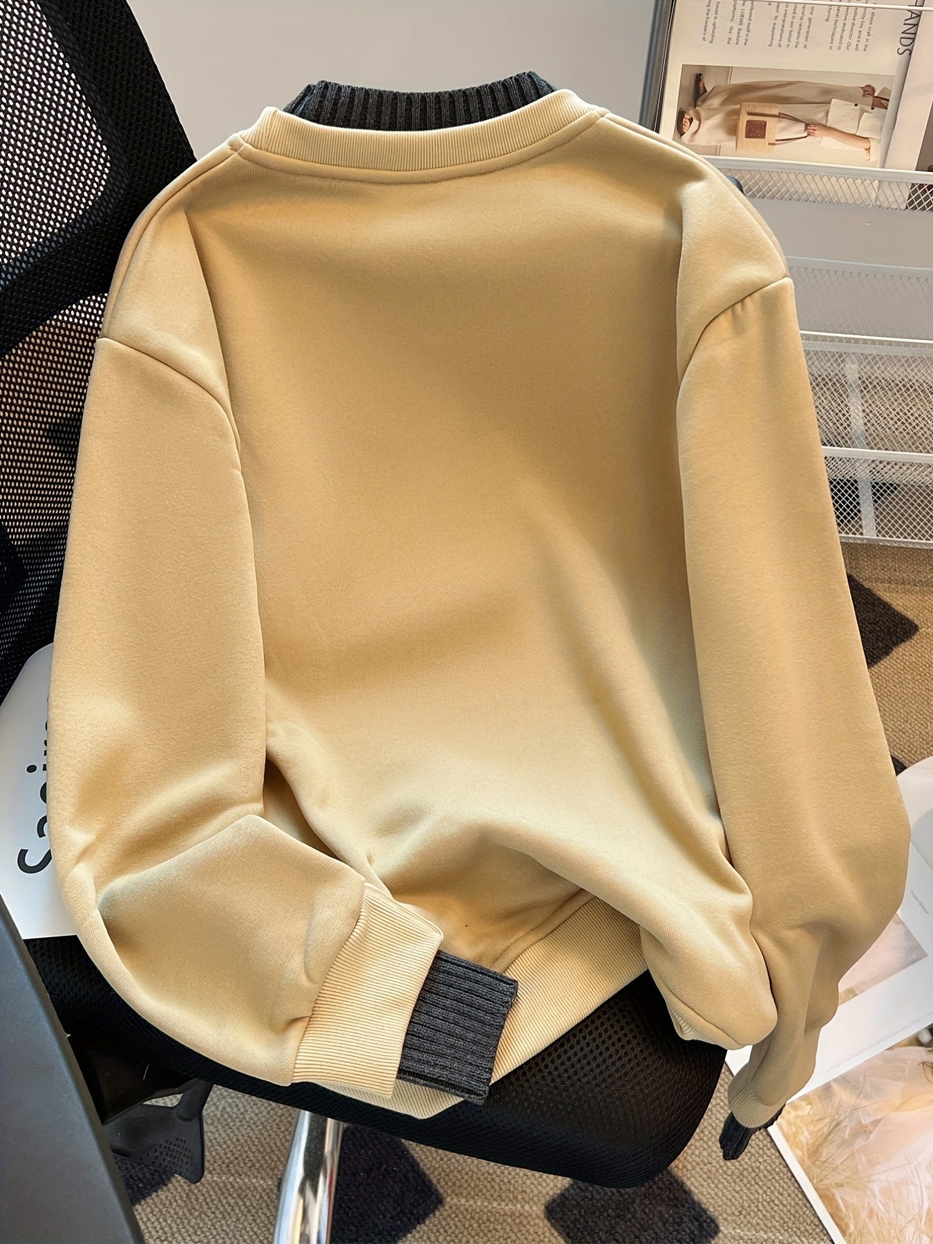 Solid Crew Neck Applique Sweatshirt, Long Sleeve Crew Neck Pullover Sweatshirt, Casual Tops For Fall & Winter, Women's Clothing