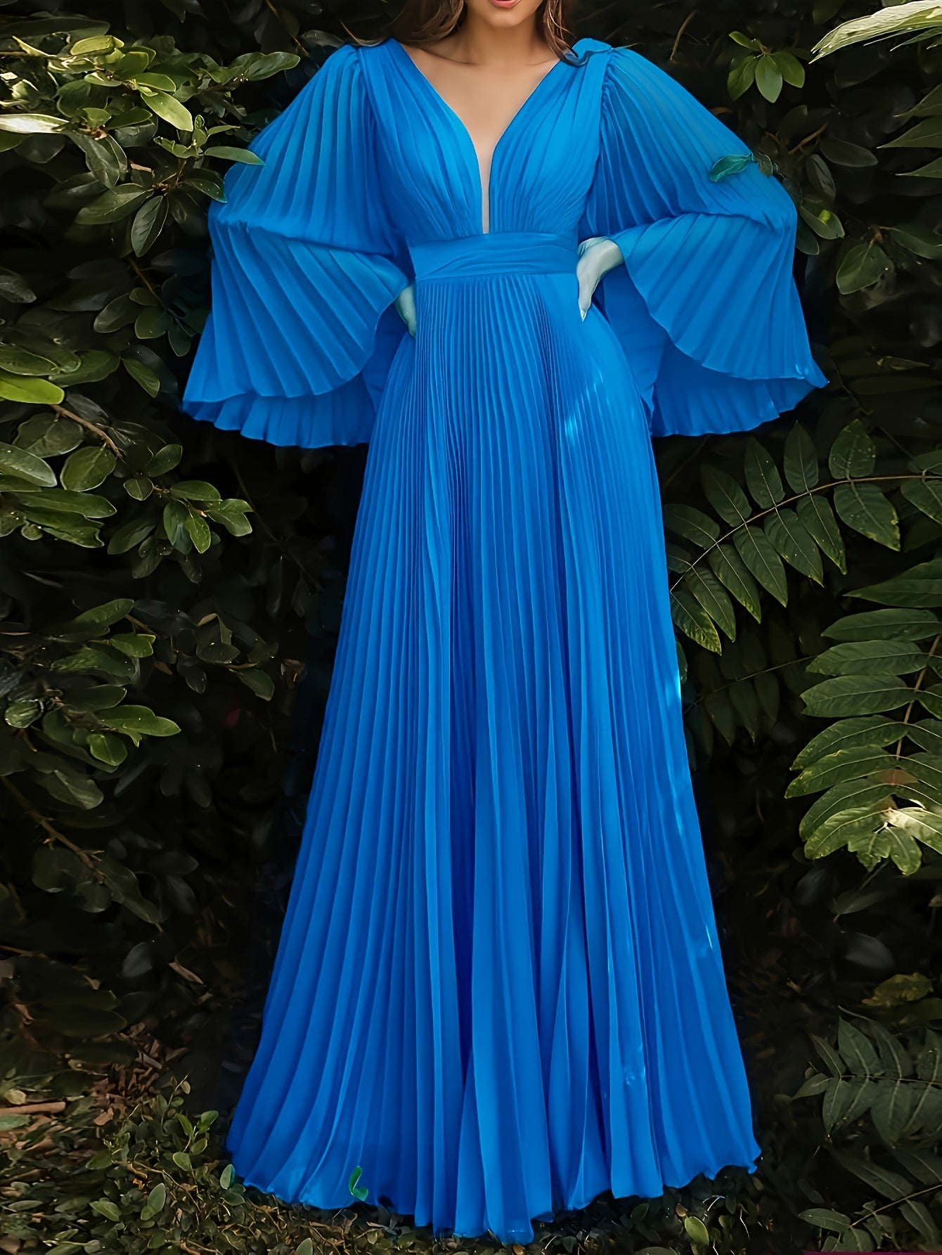 gbolsos Plus Size Solid Pleated Bridesmaid Dress, Elegant V-neck Flare Sleeve Maxi Dress For Wedding Party, Women's Plus Size Clothing