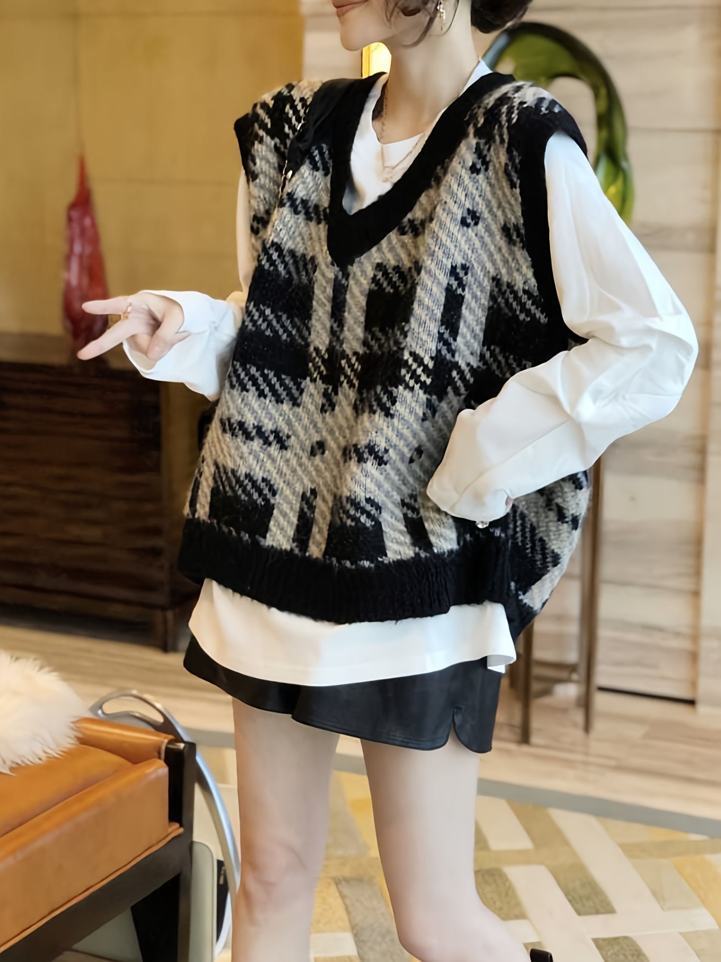 gbolsos Plaid Pattern V Neck Knitted Vest, Casual Sleeveless Loose Sweater For Spring & Fall, Women's Clothing