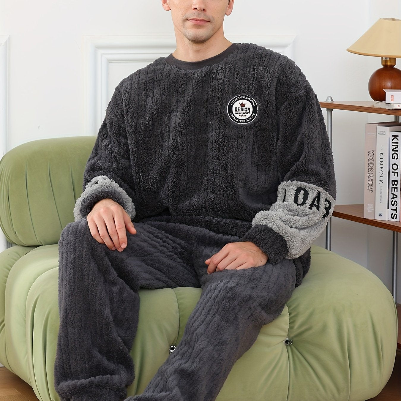 gbolsos Men's Simple Style Casual Pajamas Sets Warm Flannel Lounge Wear, Long Sleeve Crew Neck Top & Loose Pants Home Pajamas Sets, Outdoor Sets For Autumn And Winter
