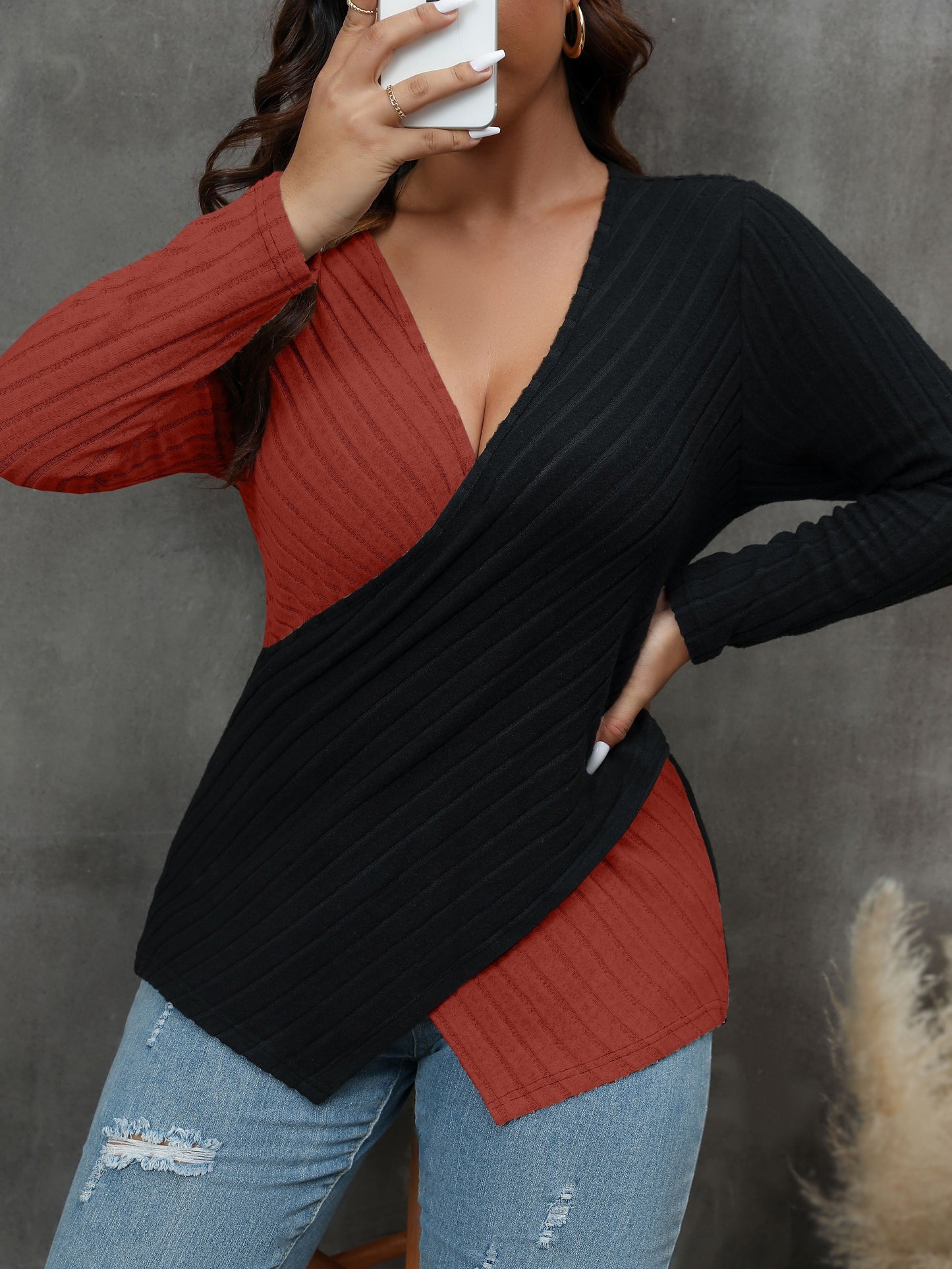 gbolsos Plus Size Casual Sweater, Women's Plus Colorblock Cross V Neck Long Sleeve Medium Stretch Jumper