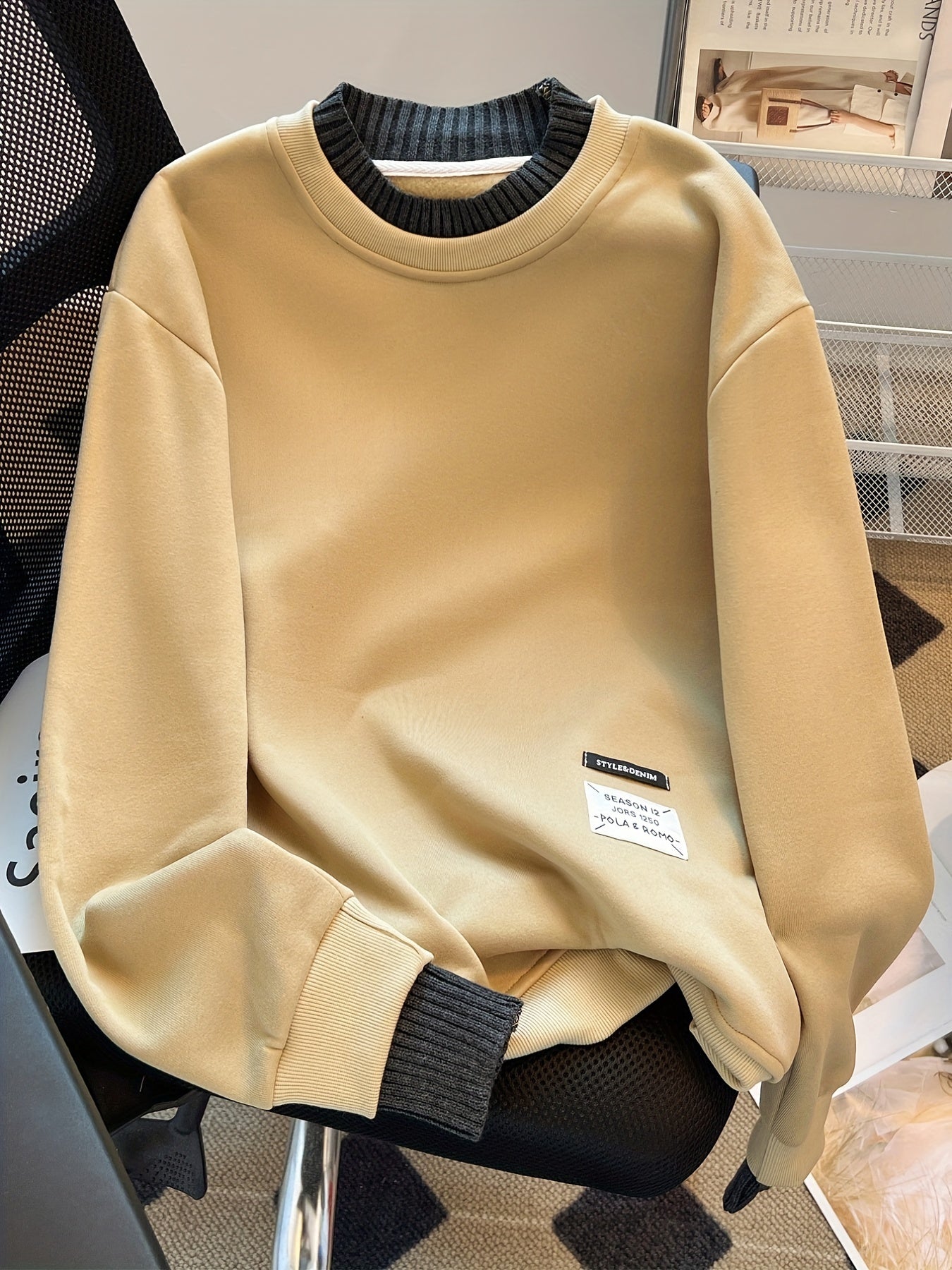 Solid Crew Neck Applique Sweatshirt, Long Sleeve Crew Neck Pullover Sweatshirt, Casual Tops For Fall & Winter, Women's Clothing