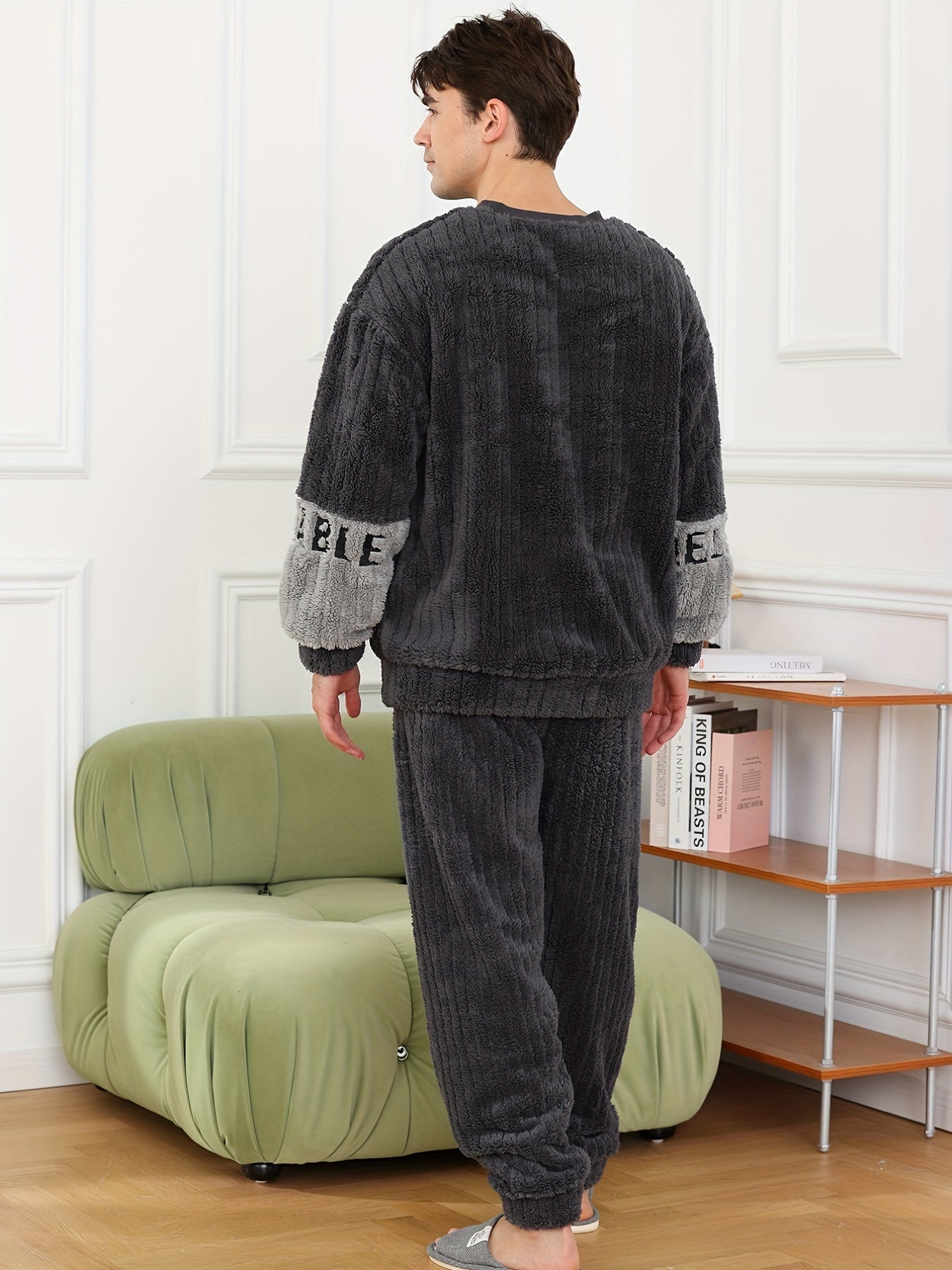 gbolsos Men's Simple Style Casual Pajamas Sets Warm Flannel Lounge Wear, Long Sleeve Crew Neck Top & Loose Pants Home Pajamas Sets, Outdoor Sets For Autumn And Winter