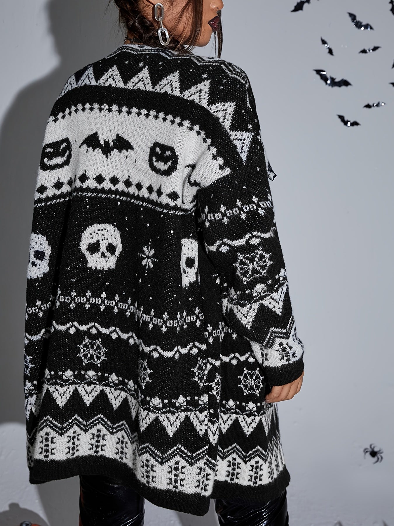 gbolsos Plus Size Halloween Retro Cardigan, Women's Plus Skull & Bat Patterned Long Sleeve Open Front Sweater Cardigan