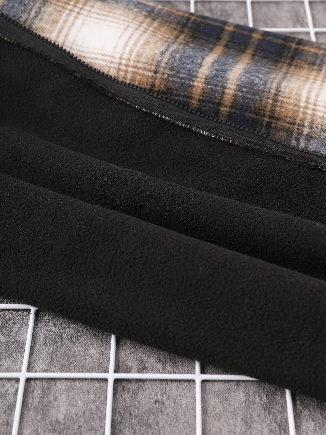 gbolsos Men's Plaid Retro Jacket, Casual Lapel Chest Pocket Shirt Jacket For Fall Winter