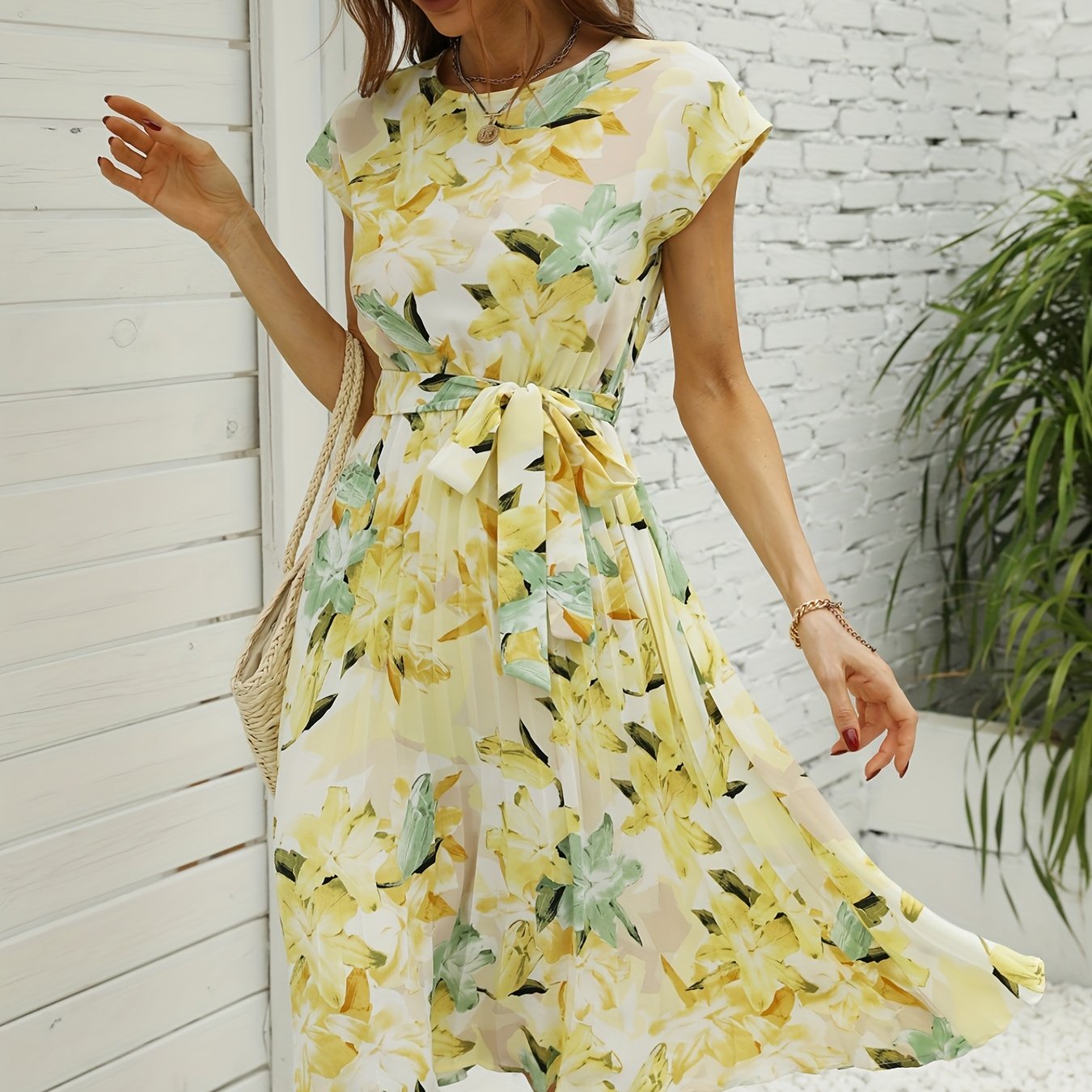 gbolsos Floral Print Pleated Belted Dress, Casual Short Sleeve Dress For Spring & Summer, Women's Clothing