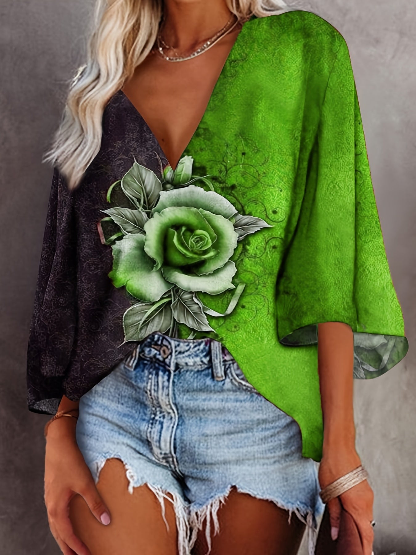 Plus Size Rose Print Bat Sleeve V Neck Top, Women's Plus Medium Stretch Casual T-shirt