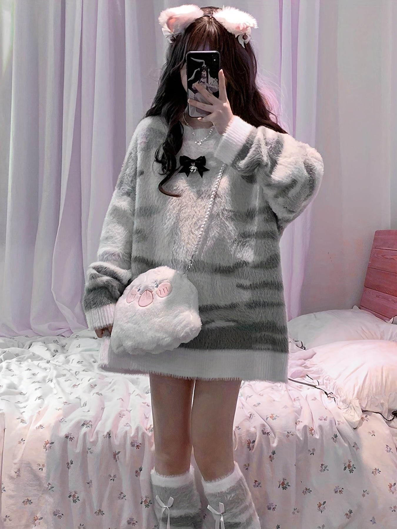 Striped Crew Neck Pullover Sweater, Cute Long Sleeve Loose Sweater For Fall & Winter, Women's Clothing