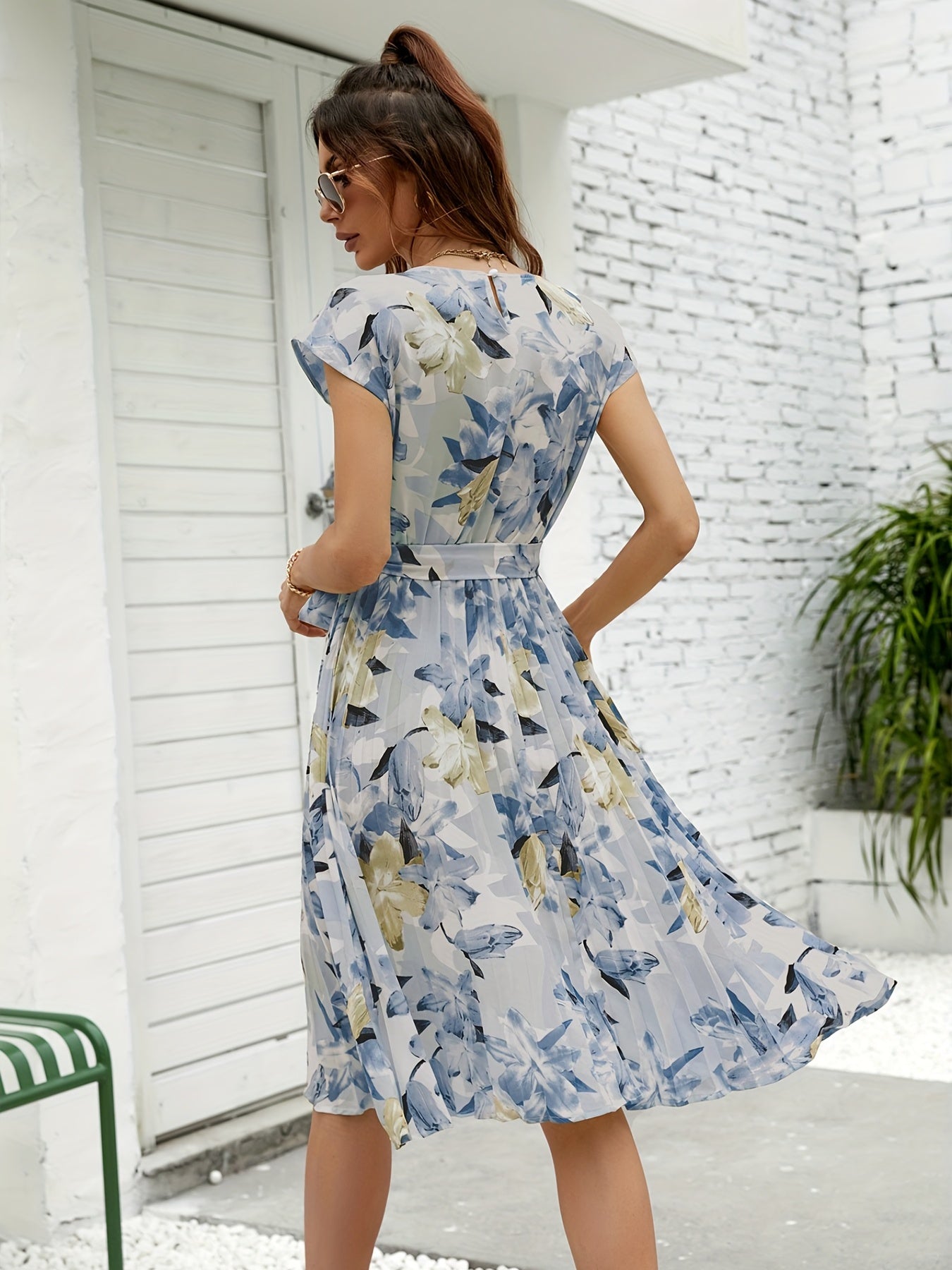 gbolsos Floral Print Pleated Belted Dress, Casual Short Sleeve Dress For Spring & Summer, Women's Clothing
