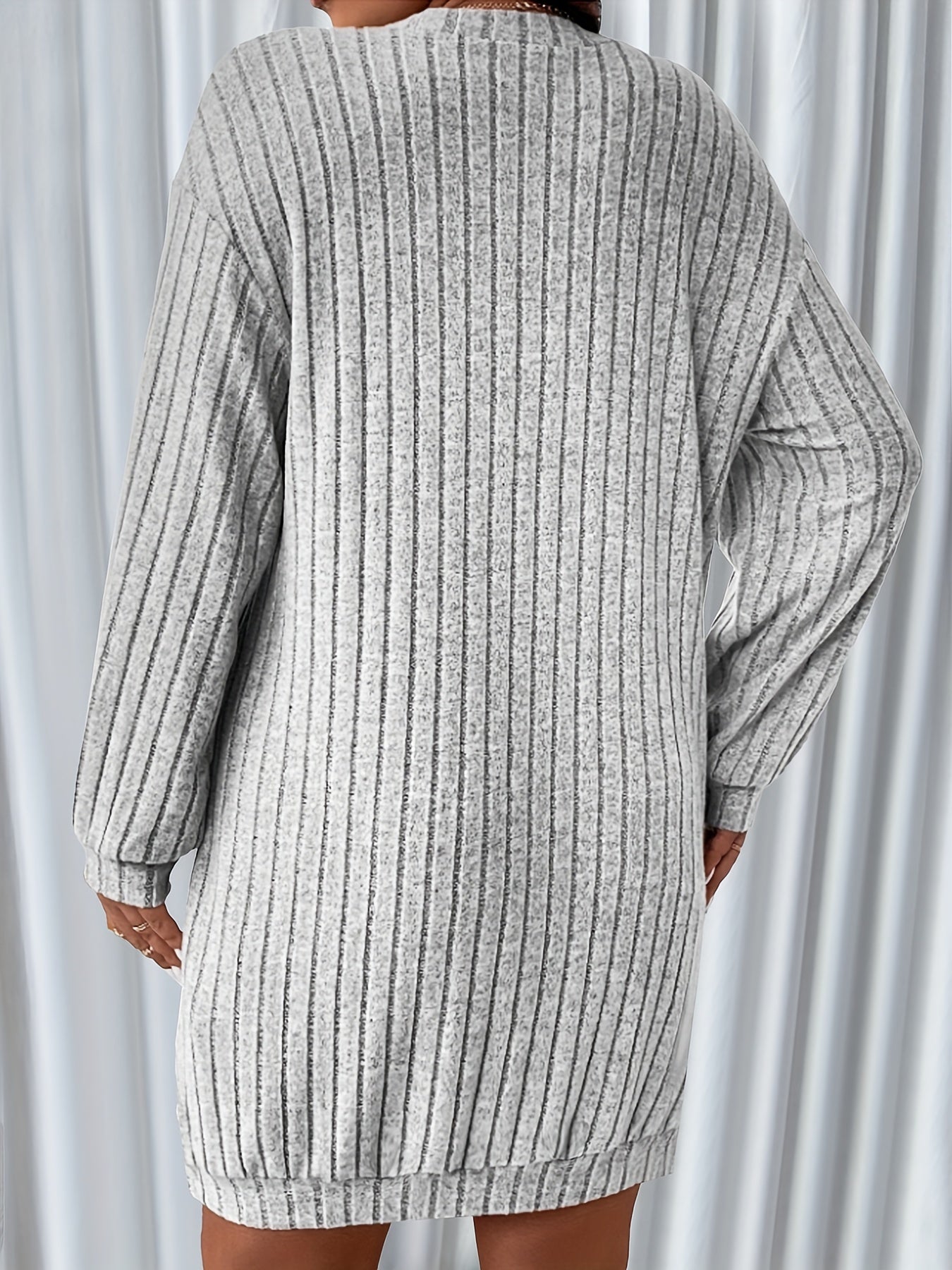 gbolsos Plus Size Casual Sweater Dress, Women's Plus Solid Ribbed Long Sleeve V Neck Mini Sweater Dress With Pockets