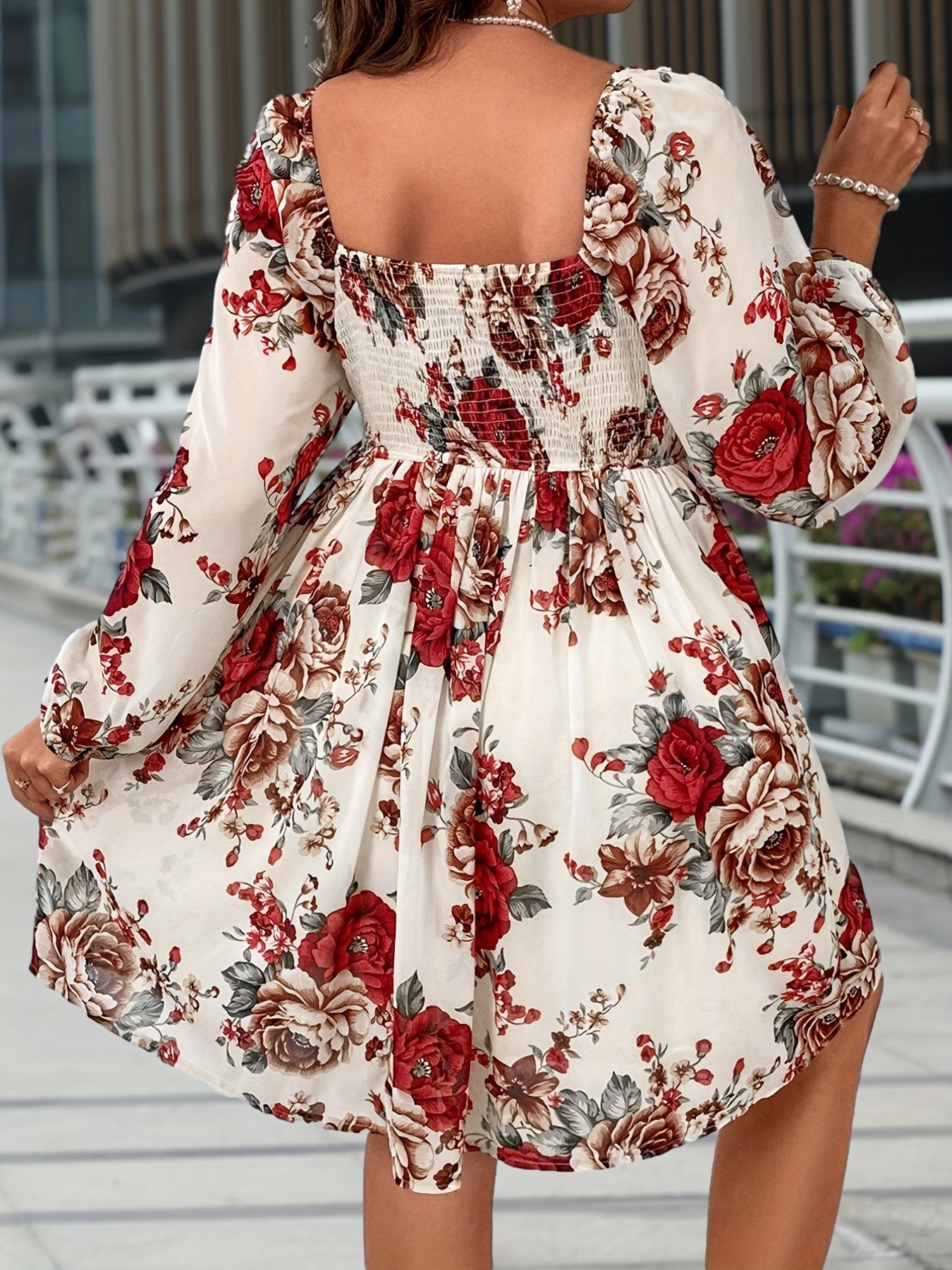 gbolsos Plus Size Elegant Dress, Women's Plus Shirred Ditsy Floral Print Lantern Sleeve Square Neck Nipped Waist Dress
