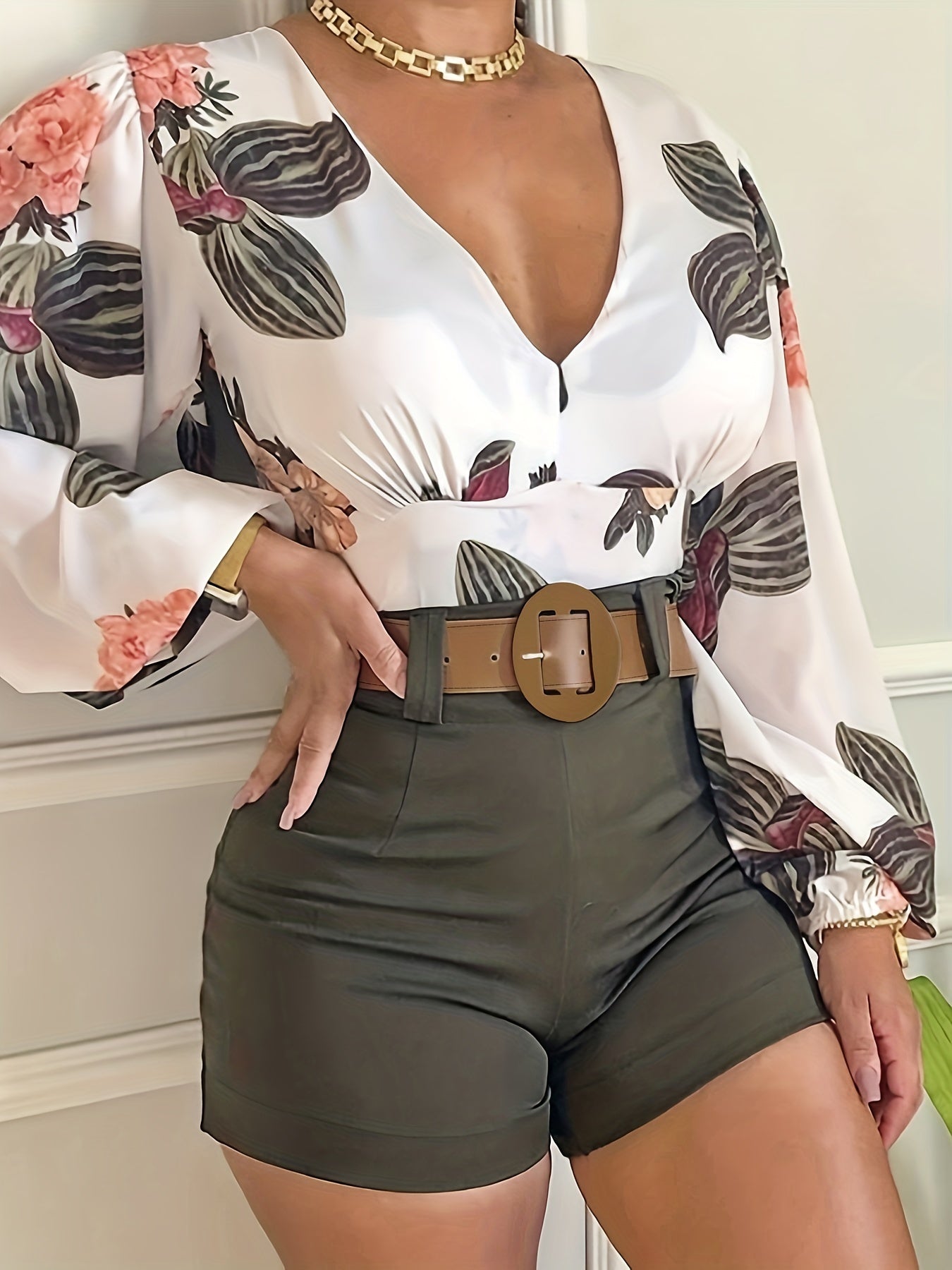 kkboxly Casual Bodycon Two-piece Set, Floral Print Lantern Sleeve V Neck Blouse & High Waist Shorts Outfits, Women's Clothing