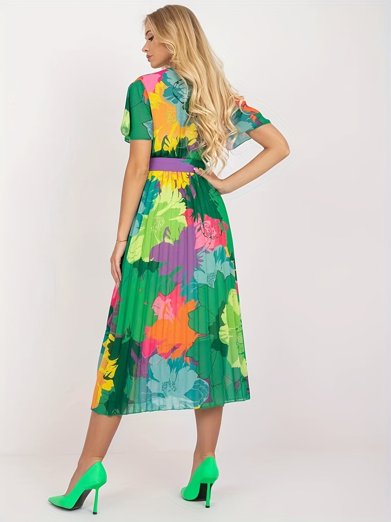 gbolsos Floral Print Pleat Dress With Belt, Boho Surplice Neck Short Sleeve Dress For Spring & Summer, Women's Clothing