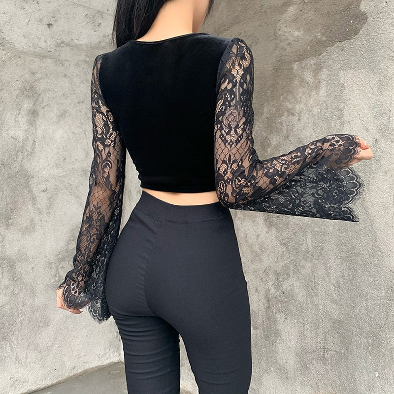Gbolsos 90s Vintage Velvet Black Crop Top Elegant Lady Lace Flare Sleeve V Neck T-shirt Harajuku Grunge Retro Tees Women Gothic Clothes