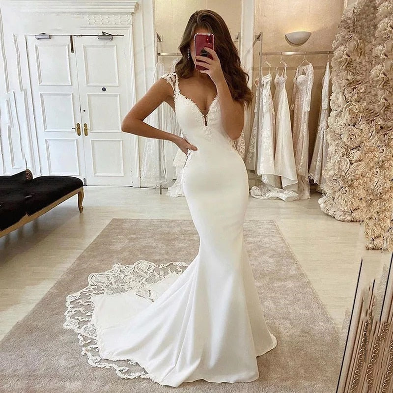 Charming Deep V-Neck Mermaid Wedding Dresses Cap Sleeve Lace Appliques Backless Formal Satin Bridal Gown Long Sweep Train