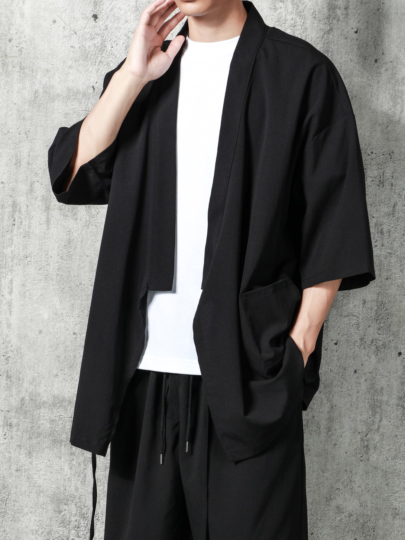 gbolsos  Sun Protection Men's Loose Retro Japanese Style Kimono Shirt - Stylish and Comfortable Casual Wear