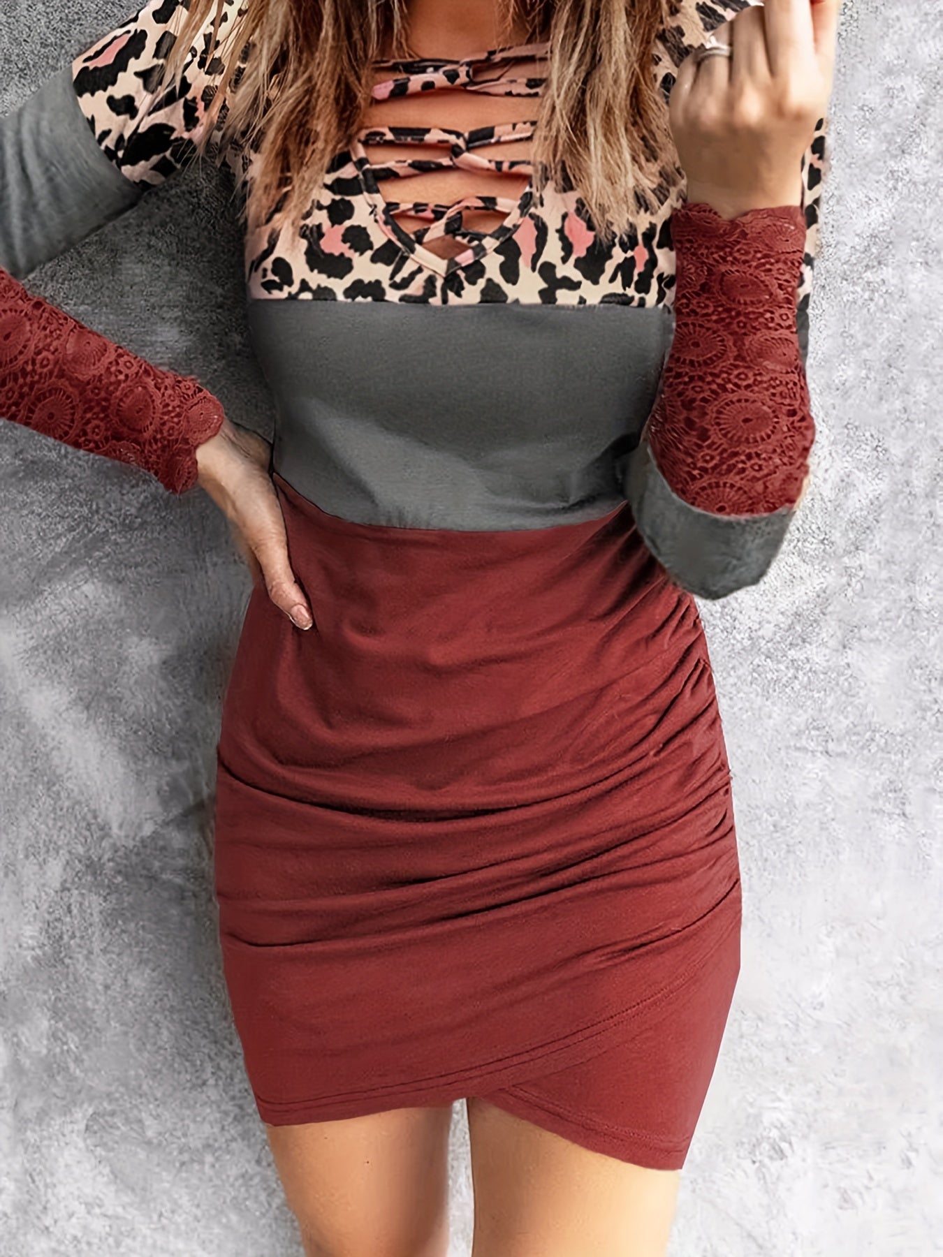 gbolsos Women's Sexy Dress, Plus Size Colorblock Leopard Print Contrast Lace Long Sleeve Criss Cross V Neck Ruched Bodycon Mini Dress