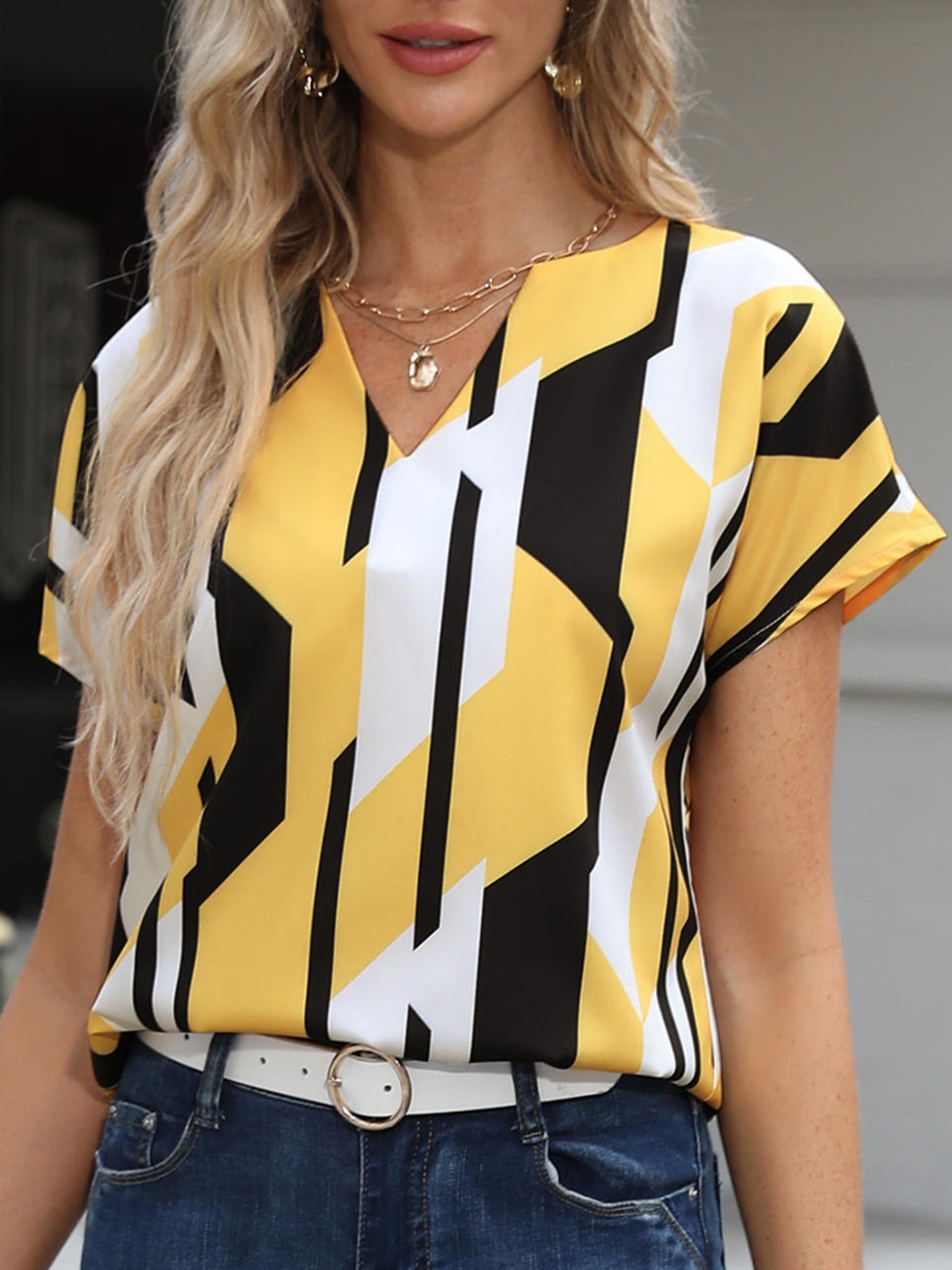 gbolsos Color Block Graphic Print Blouse, Casual Notched Neck Short Sleeve Blouse, Women's Clothing