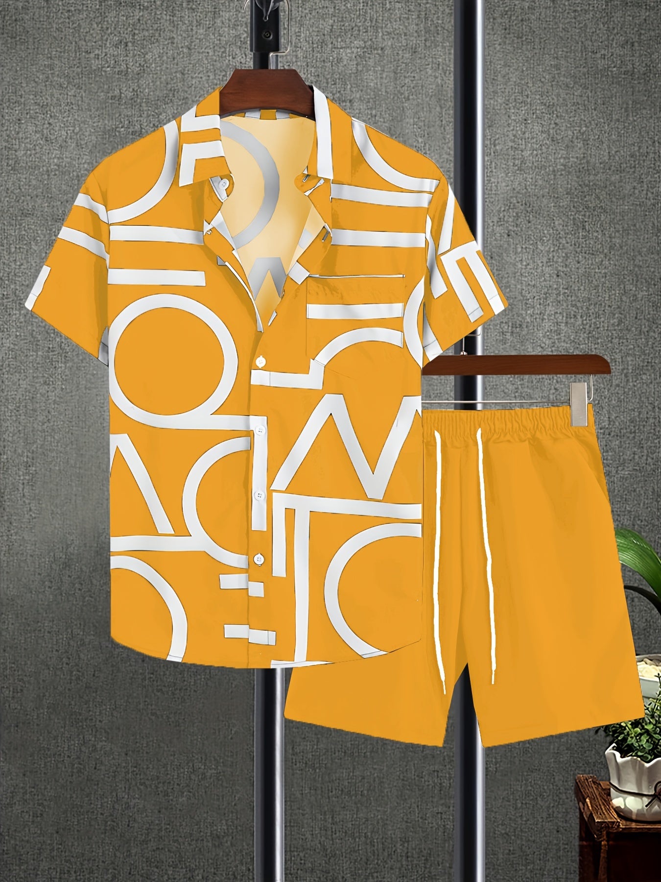 gbolsos  2pcs, Letter Print Everywhere Men's Summer Short Sleeve Button Up Shirt And Shorts Set