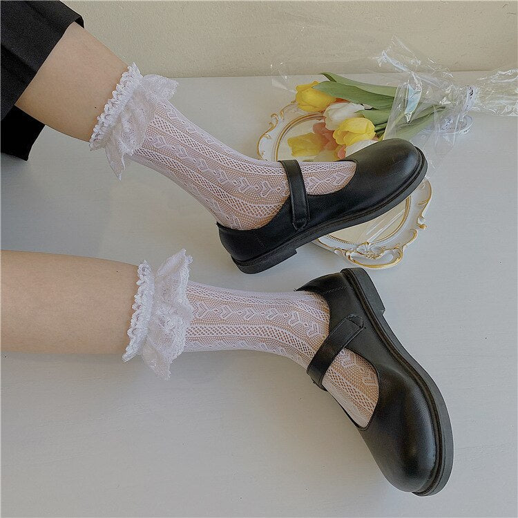 Gbolsos 3 Colors.Women's Thin Lolita Princess Lace Socks.Vintage Ladies Girl's Love Heart Jacquard Princess Socks Female Hosiery Sox