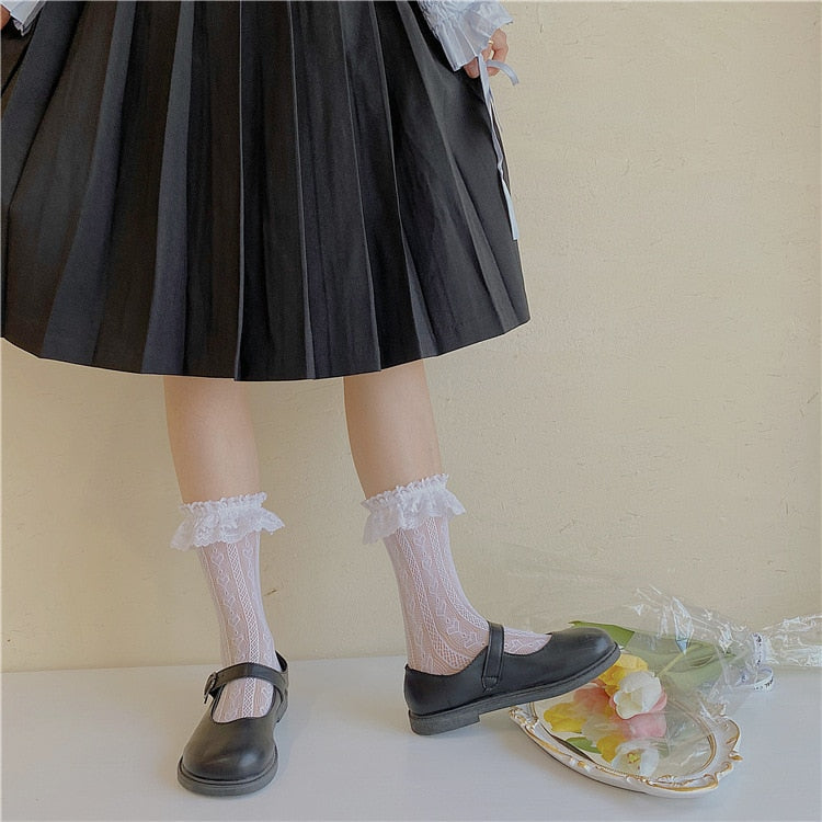 Gbolsos 3 Colors.Women's Thin Lolita Princess Lace Socks.Vintage Ladies Girl's Love Heart Jacquard Princess Socks Female Hosiery Sox